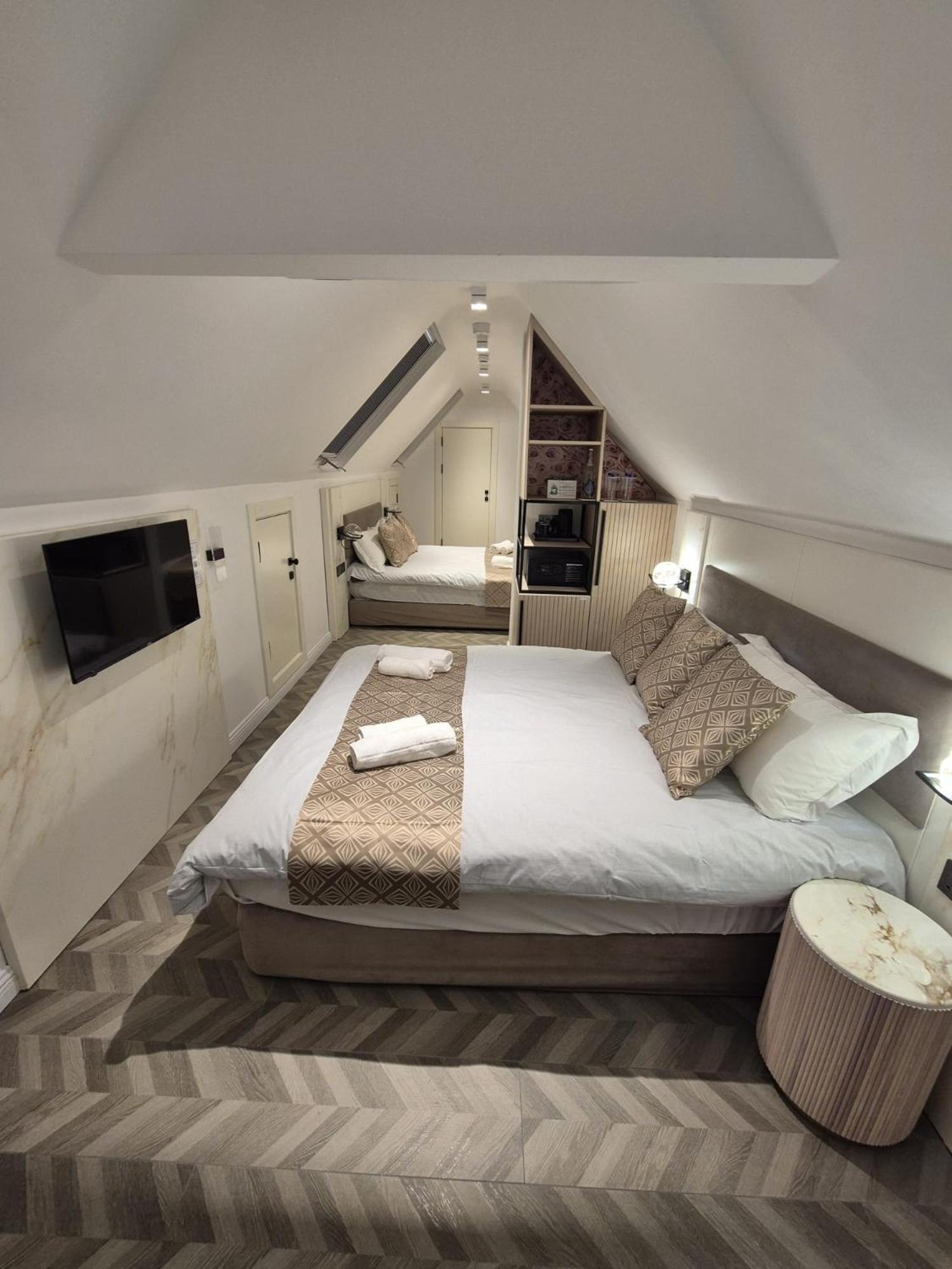Rosemay Hotel Near London Heathrow Airport Hayes  Kültér fotó