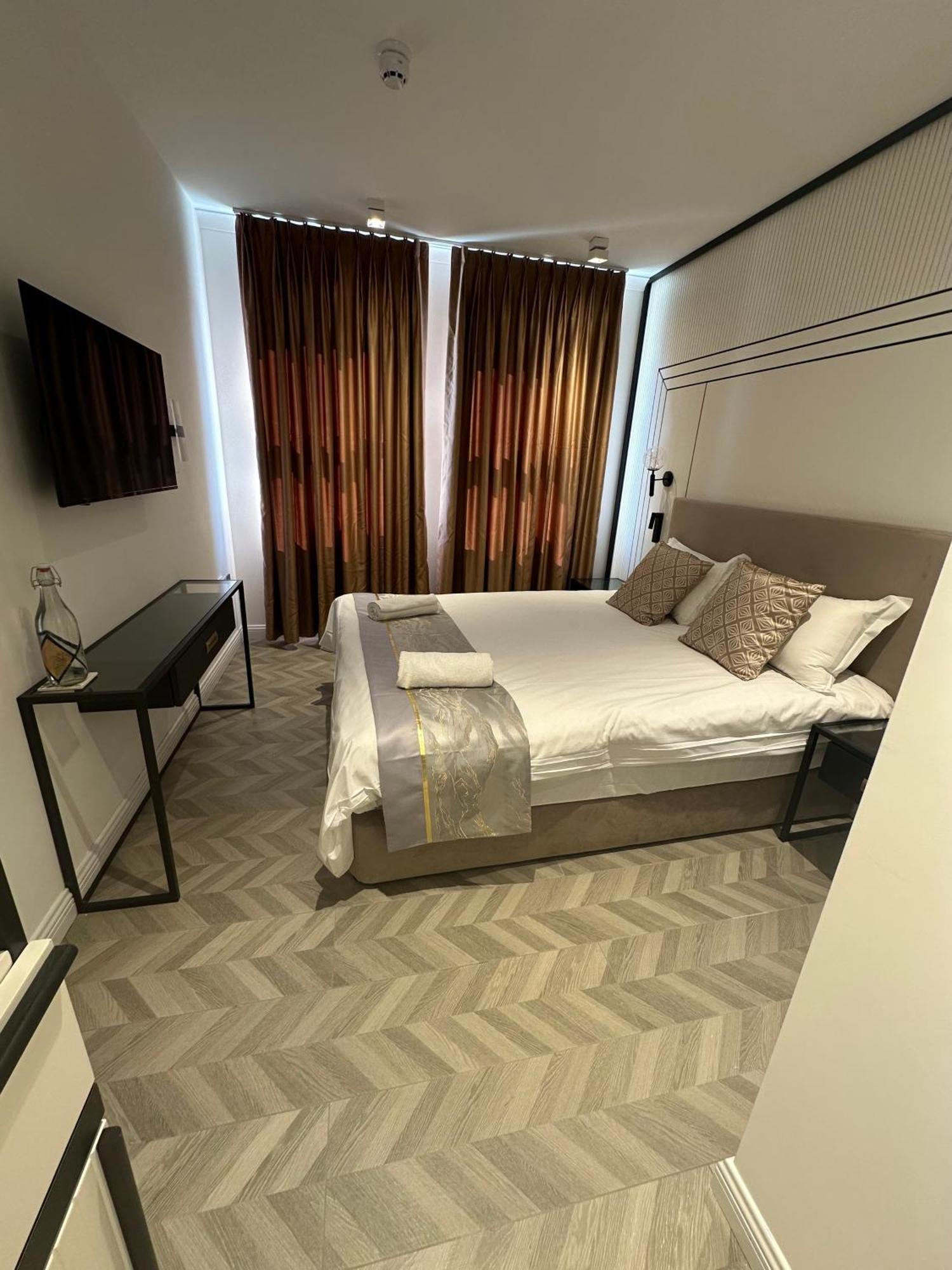Rosemay Hotel Near London Heathrow Airport Hayes  Kültér fotó